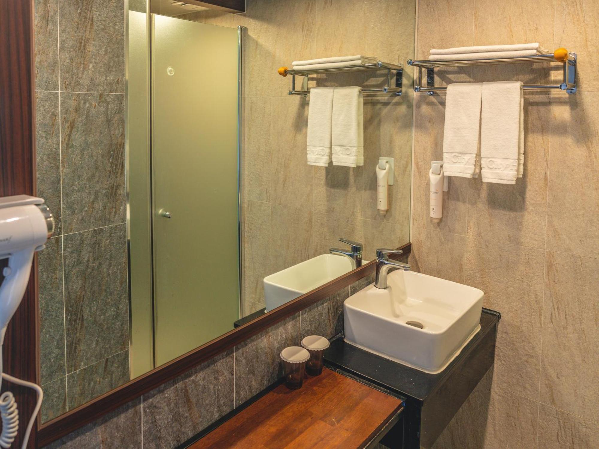 โฮเทลวิธซิตี้ Hotel เมืองเชจู ภายนอก รูปภาพ
